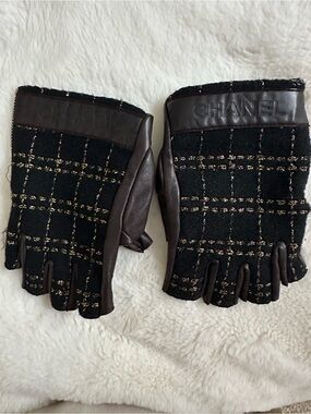Authentic CHANEL Black Tweed & Brown leather Fingerless Gloves with Gold Accent